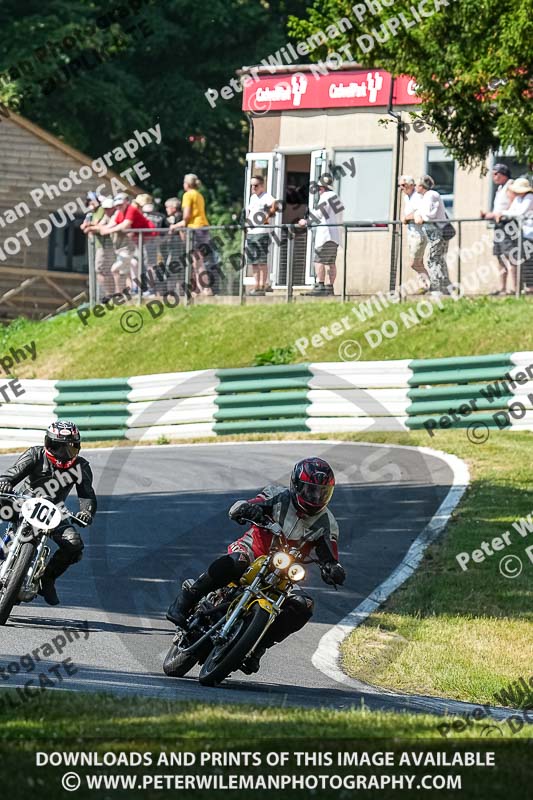 cadwell park;cadwell park photographs;cadwell trackday photographs;enduro digital images;event digital images;eventdigitalimages;peter wileman photography;racing digital images;trackday digital images;trackday photos